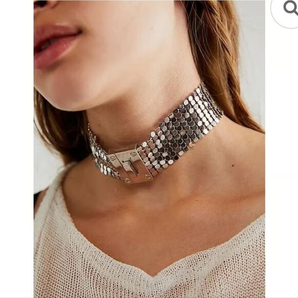 Free People Magic Choker In Silver NWT - Picture 1 of 9
